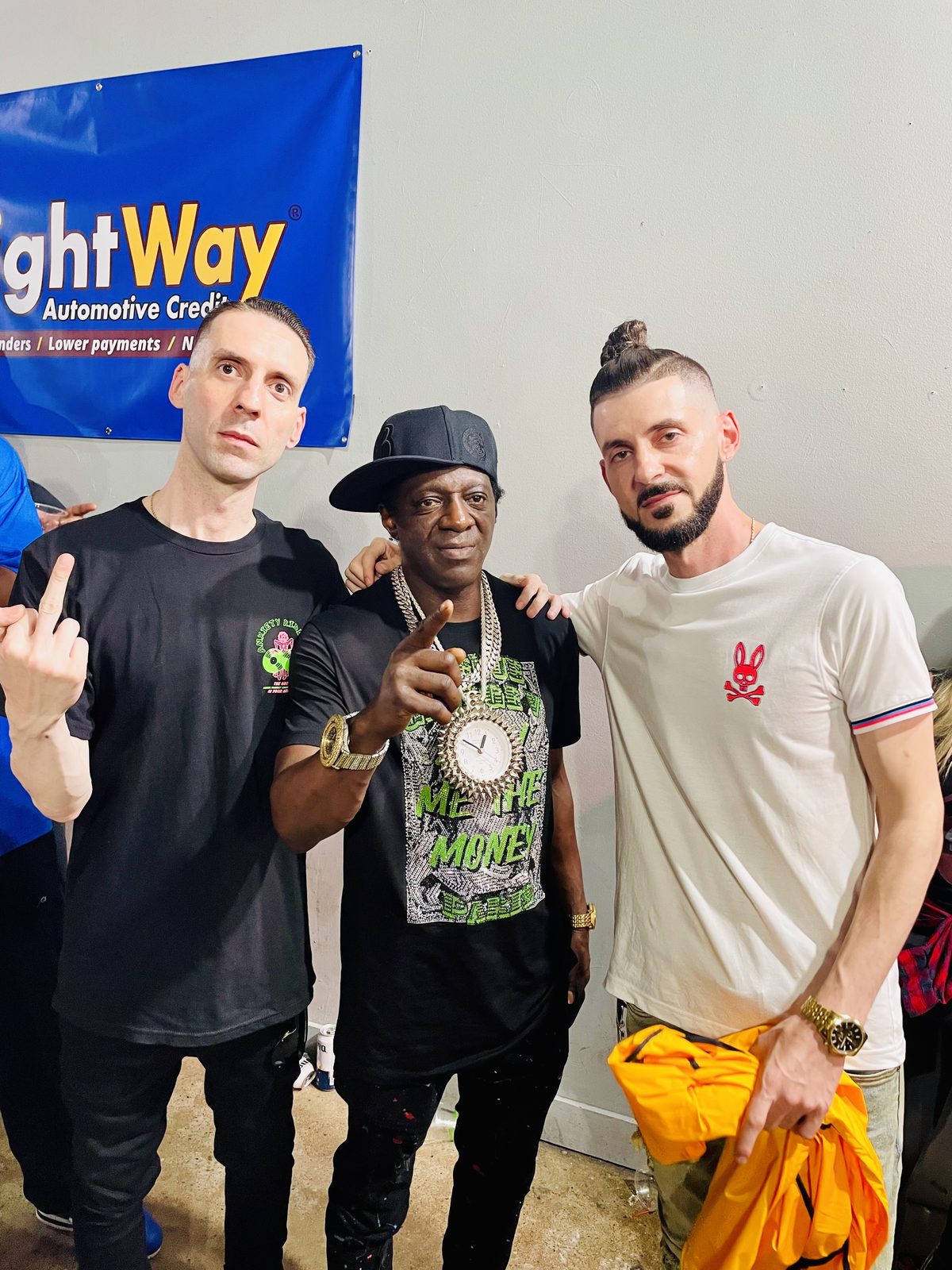 KING T and LUSS backstage with a fellow artist